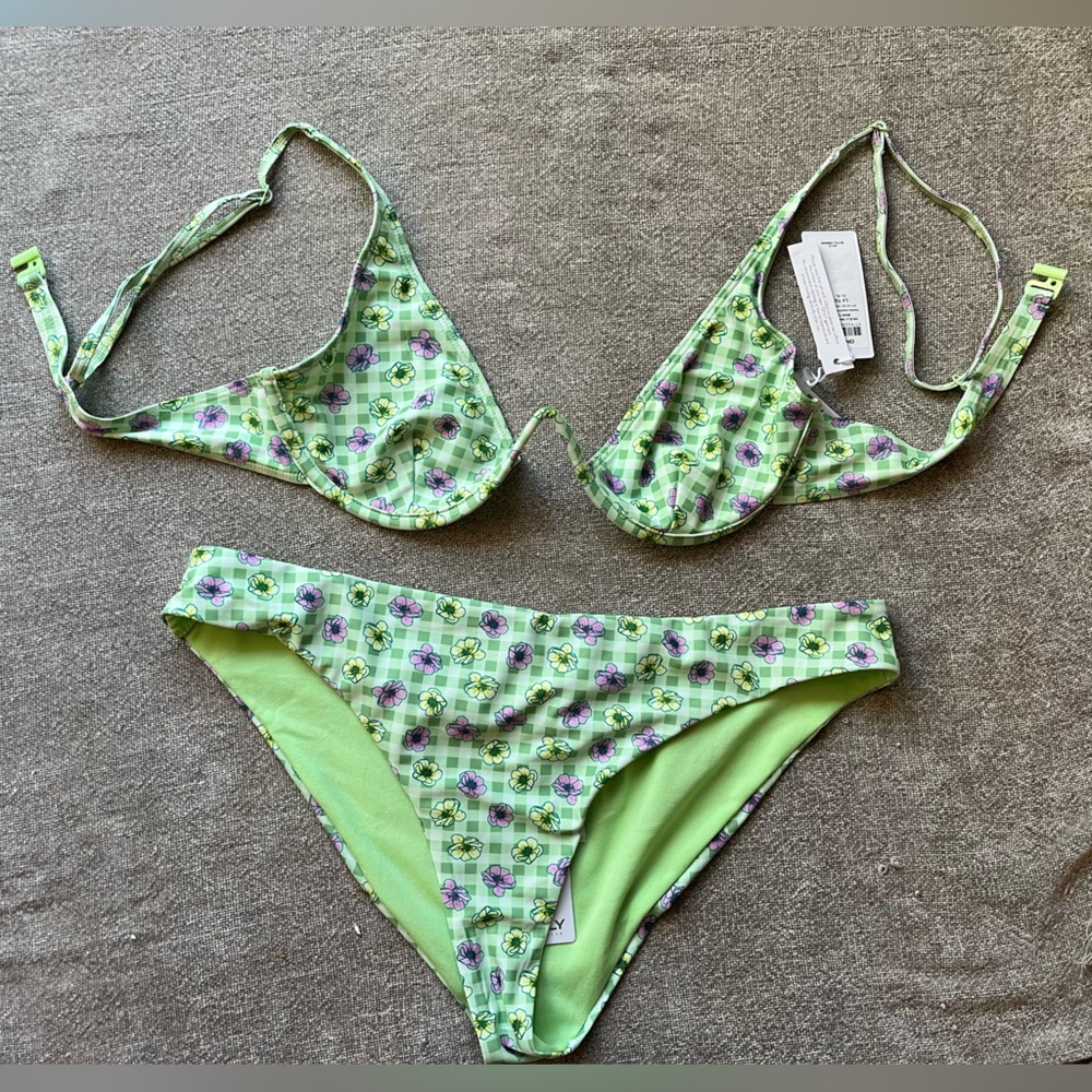 ONLY Floral Gingham Bikini Set